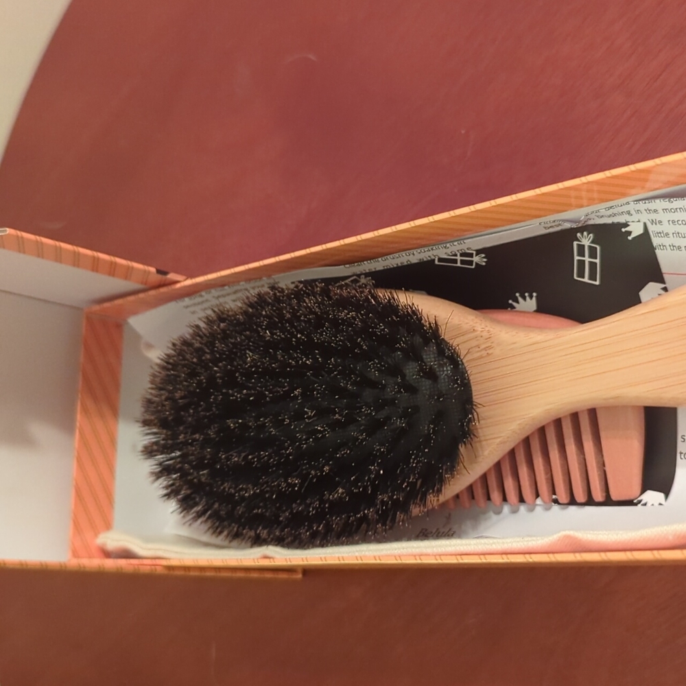 New in box Belula bristle brush
